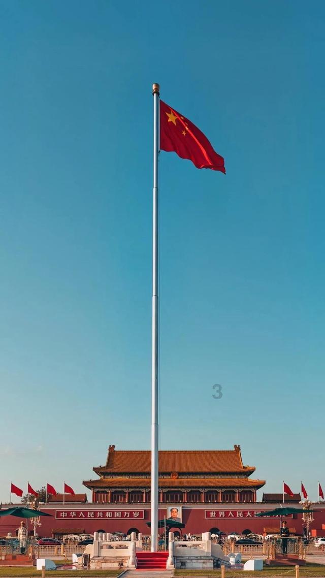 中央气象台今早继续发布寒潮黄色预警,部分地区降温超10℃